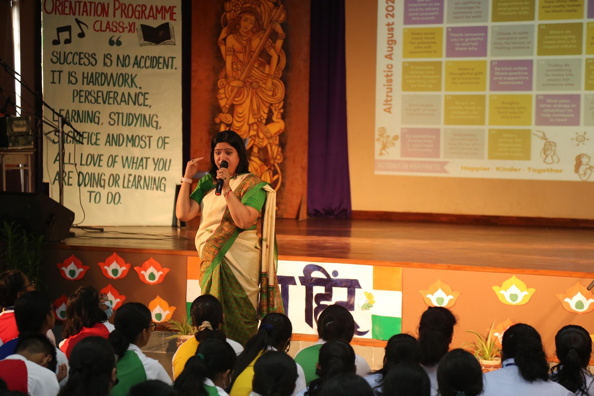 world-humanitarian-day-2022-mUJ9Kd